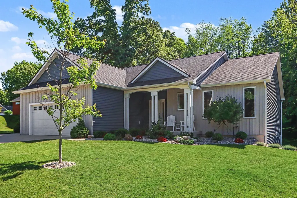950 Doolittle Court Oshtemo Charter Township MI 49009