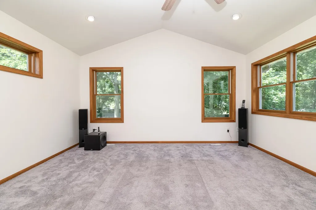 11175 Delmar Avenue Ross Township MI 49083