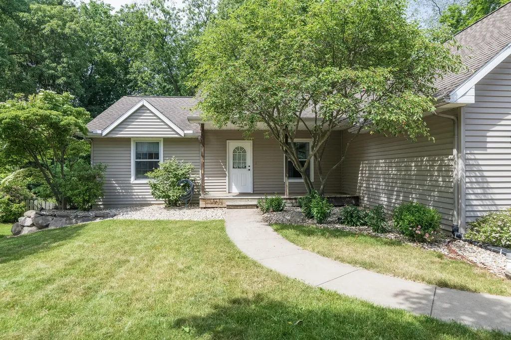 11175 Delmar Avenue Ross Township MI 49083