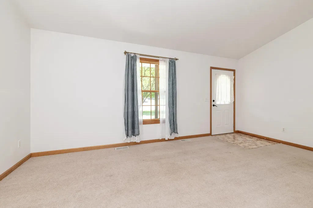 11175 Delmar Avenue Ross Township MI 49083