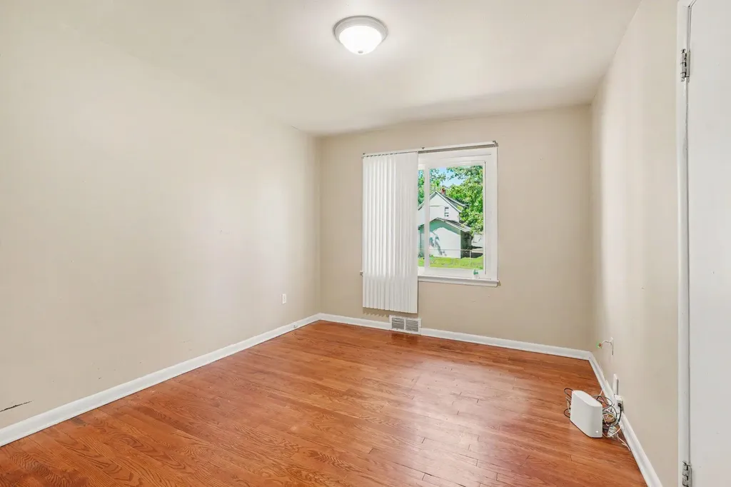 1425 Sunnyside Drive Kalamazoo Charter Township MI 49048