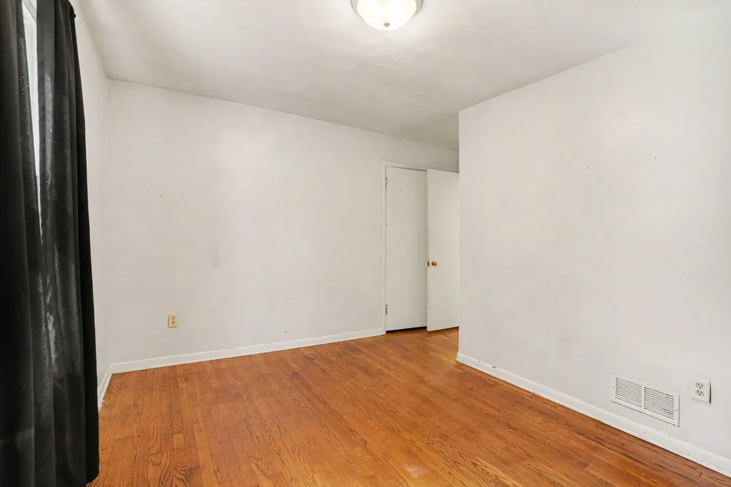 1425 Sunnyside Drive Kalamazoo Charter Township MI 49048
