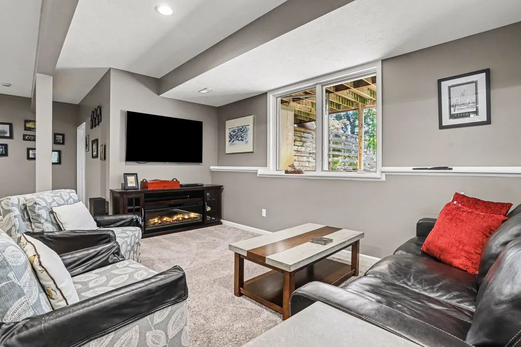 2724 Oldrew Circle Oshtemo Charter Township MI 49009