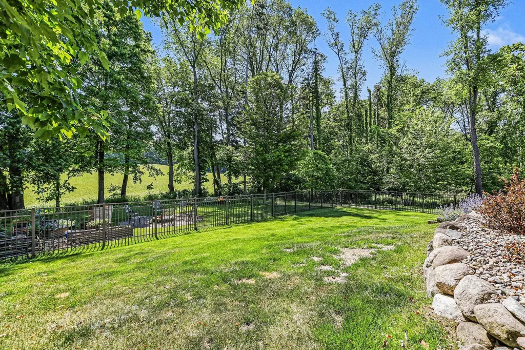 2724 Oldrew Circle Oshtemo Charter Township MI 49009