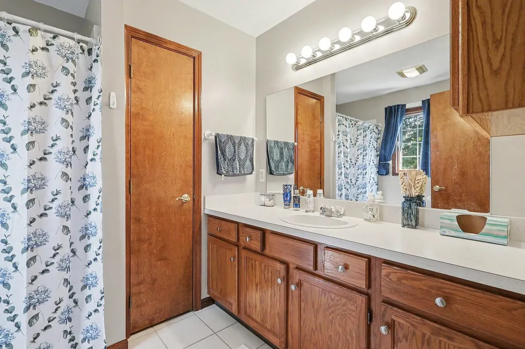 2839 Jewel Court Holland Charter Township MI 49424