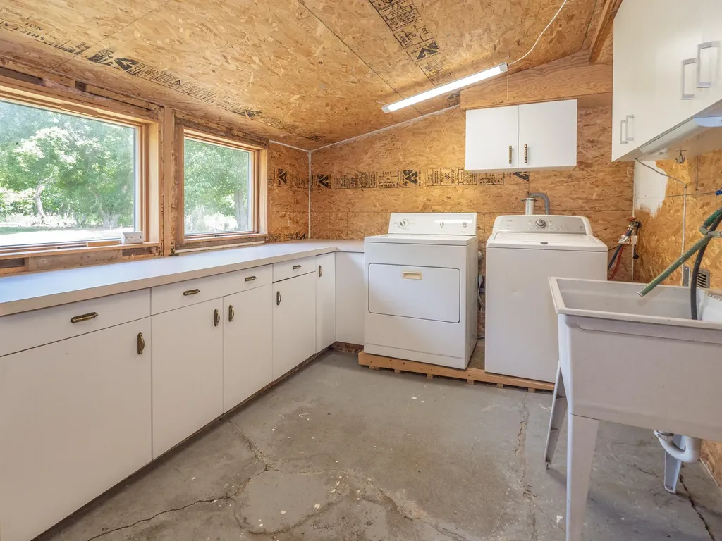 1753 106th Avenue Otsego Township MI 49078