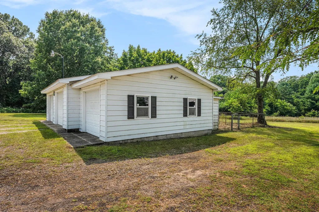 14450 Wing Road Assyria Township MI 49021