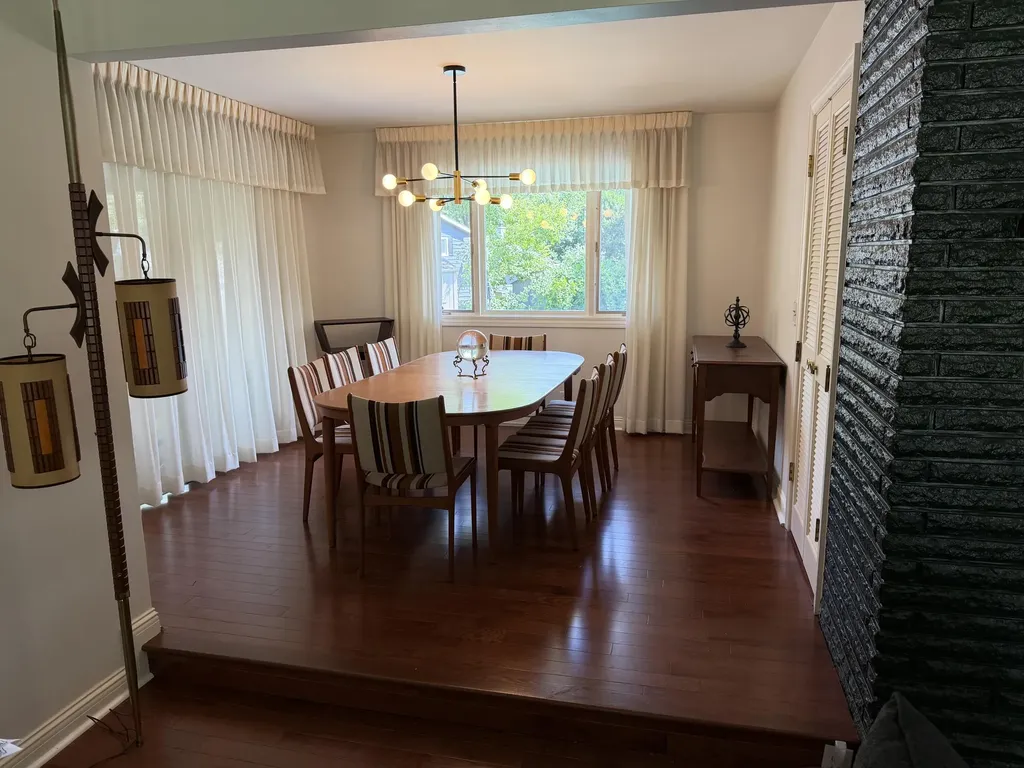 1935 Skyler Drive Kalamazoo City MI 49008