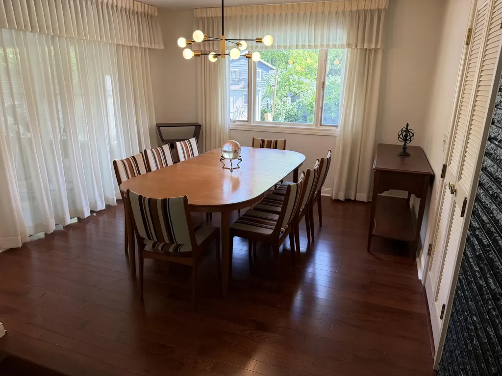 1935 Skyler Drive Kalamazoo City MI 49008