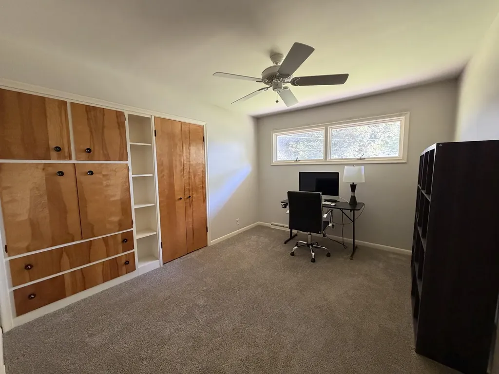1935 Skyler Drive Kalamazoo City MI 49008