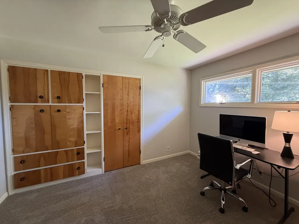1935 Skyler Drive Kalamazoo City MI 49008
