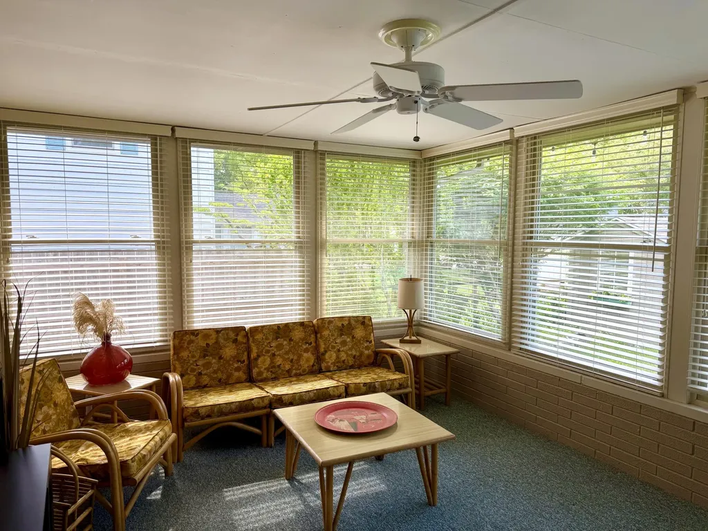 1935 Skyler Drive Kalamazoo City MI 49008