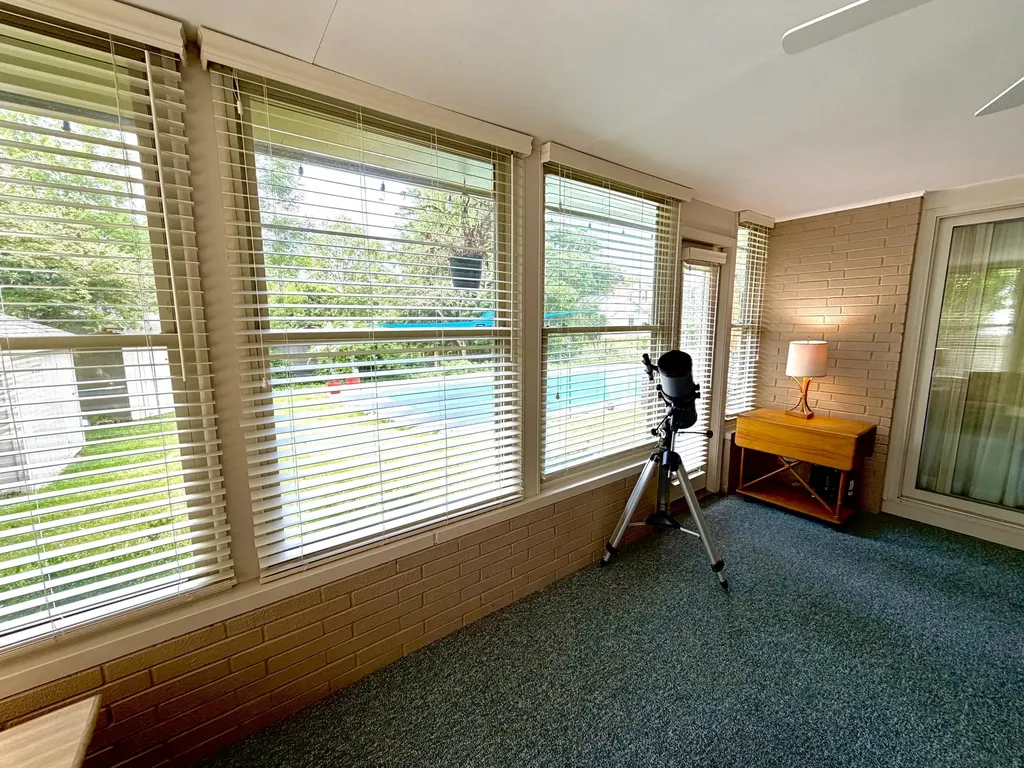 1935 Skyler Drive Kalamazoo City MI 49008