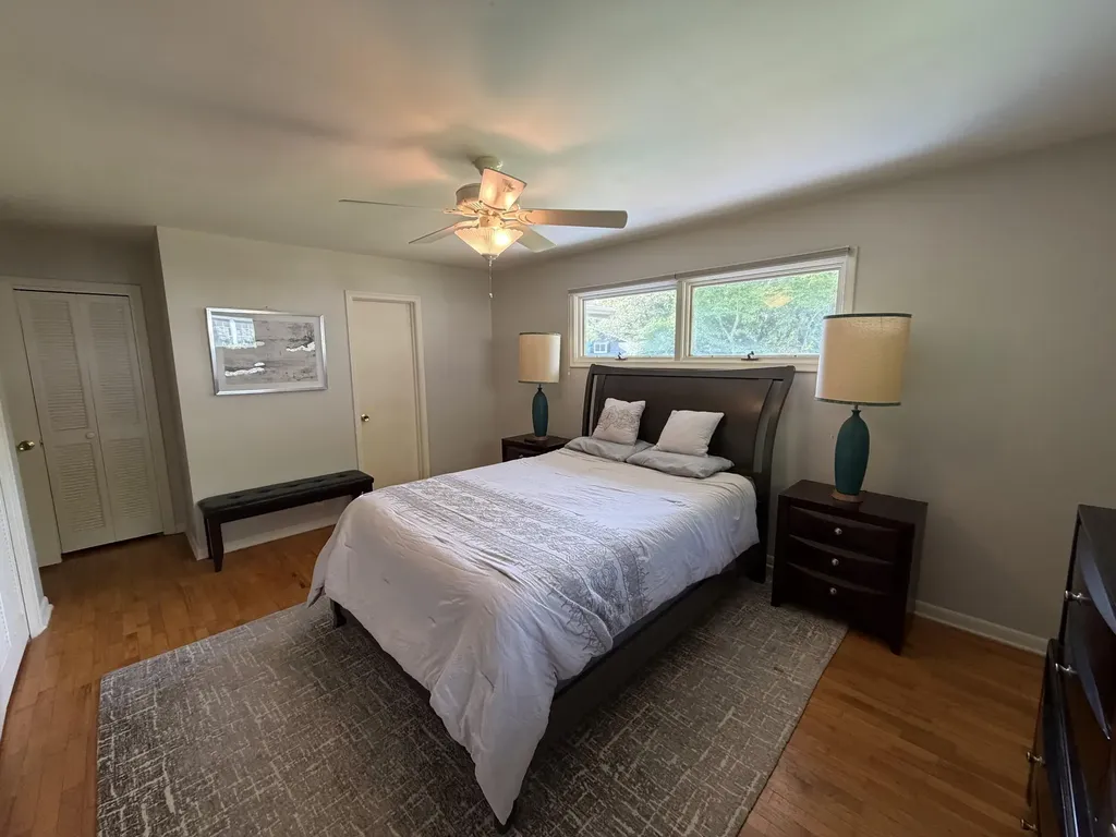1935 Skyler Drive Kalamazoo City MI 49008