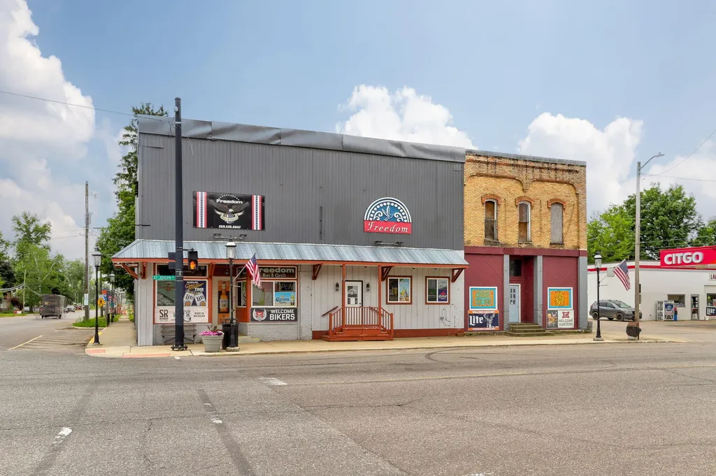 101 W Saint Joseph Street Lawrence Village MI 49064