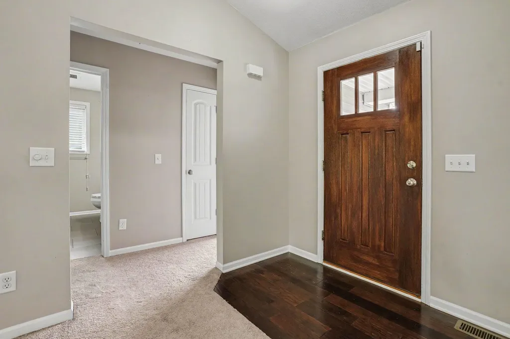 2212 Oakland Farms Trail Portage City MI 49024