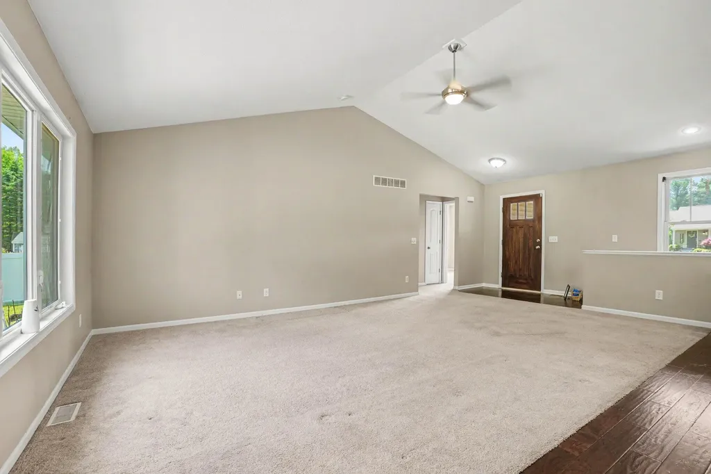 2212 Oakland Farms Trail Portage City MI 49024