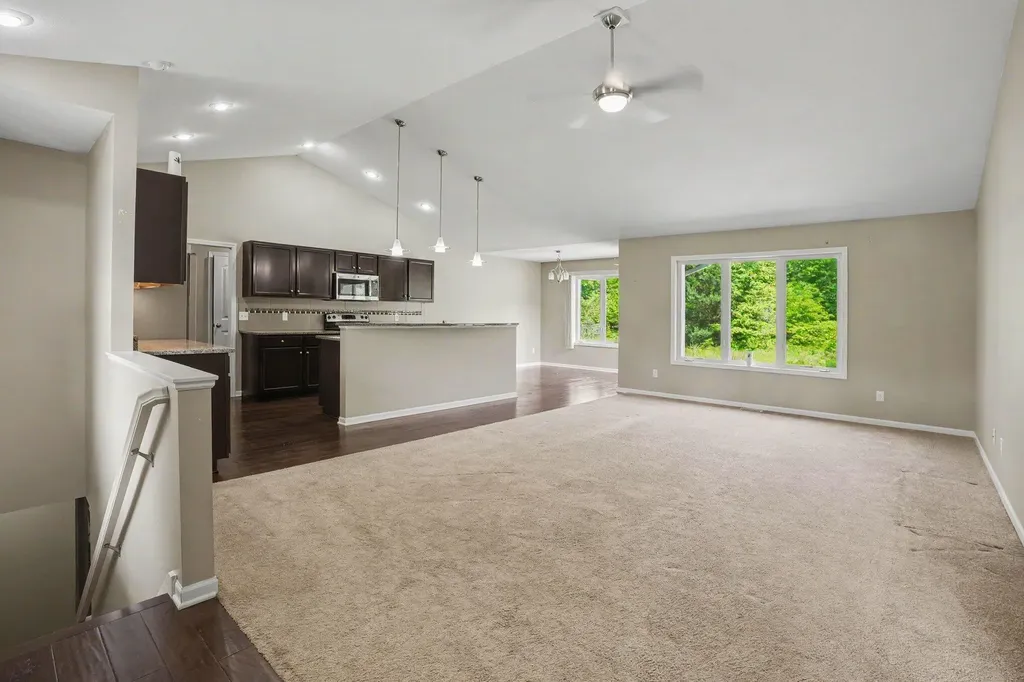 2212 Oakland Farms Trail Portage City MI 49024