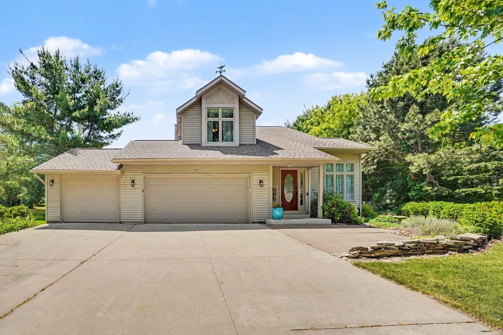 4821 Landing Way Comstock Charter Township MI 49048