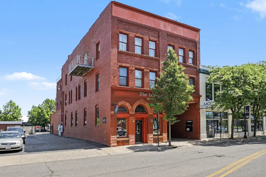 163 Portage Street Kalamazoo City MI 49007