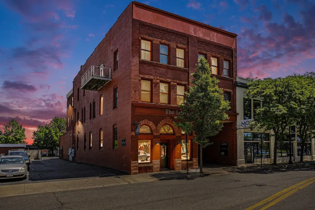 163 Portage Street Kalamazoo City MI 49007