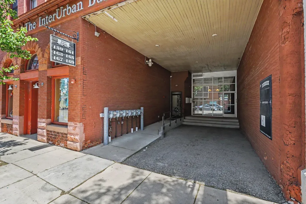 163 Portage Street Kalamazoo City MI 49007
