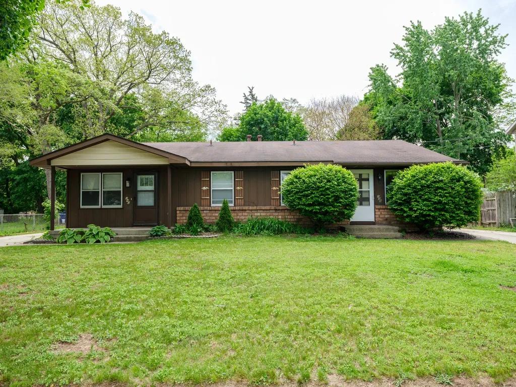 238-240 Wilbur Street SE Wyoming City MI 49548