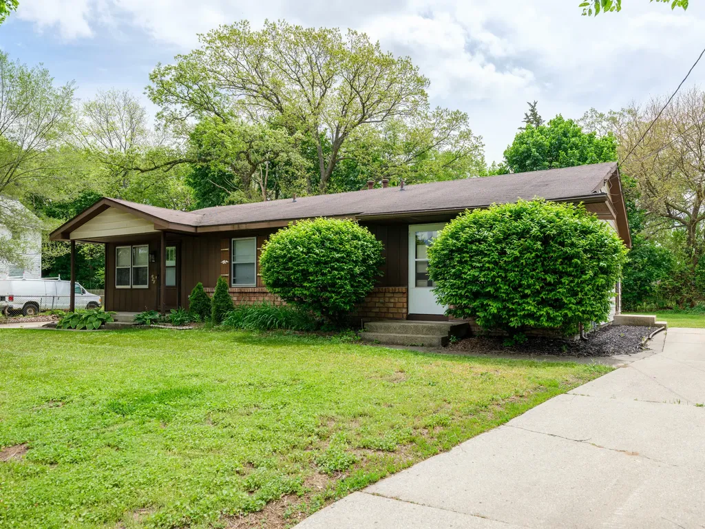 238-240 Wilbur Street SE Wyoming City MI 49548