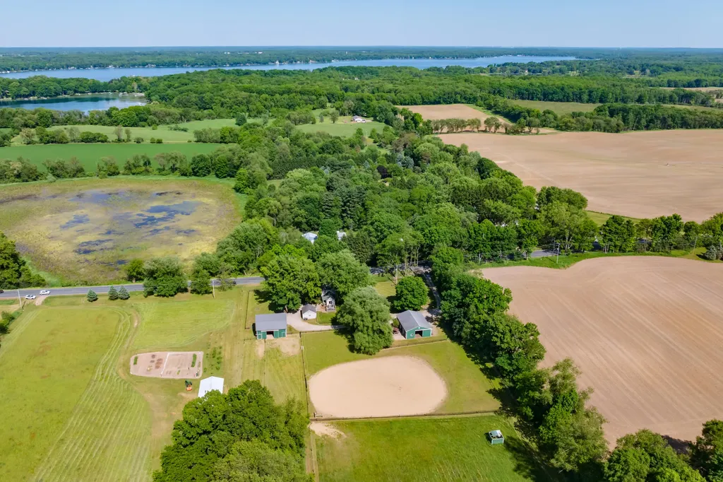 10465 N 32nd Street Richland Township MI 49083