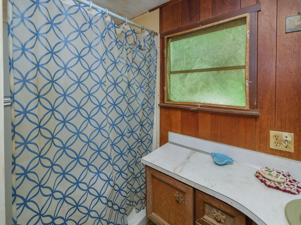 4511 Waldorf Road Hope Township MI 49046