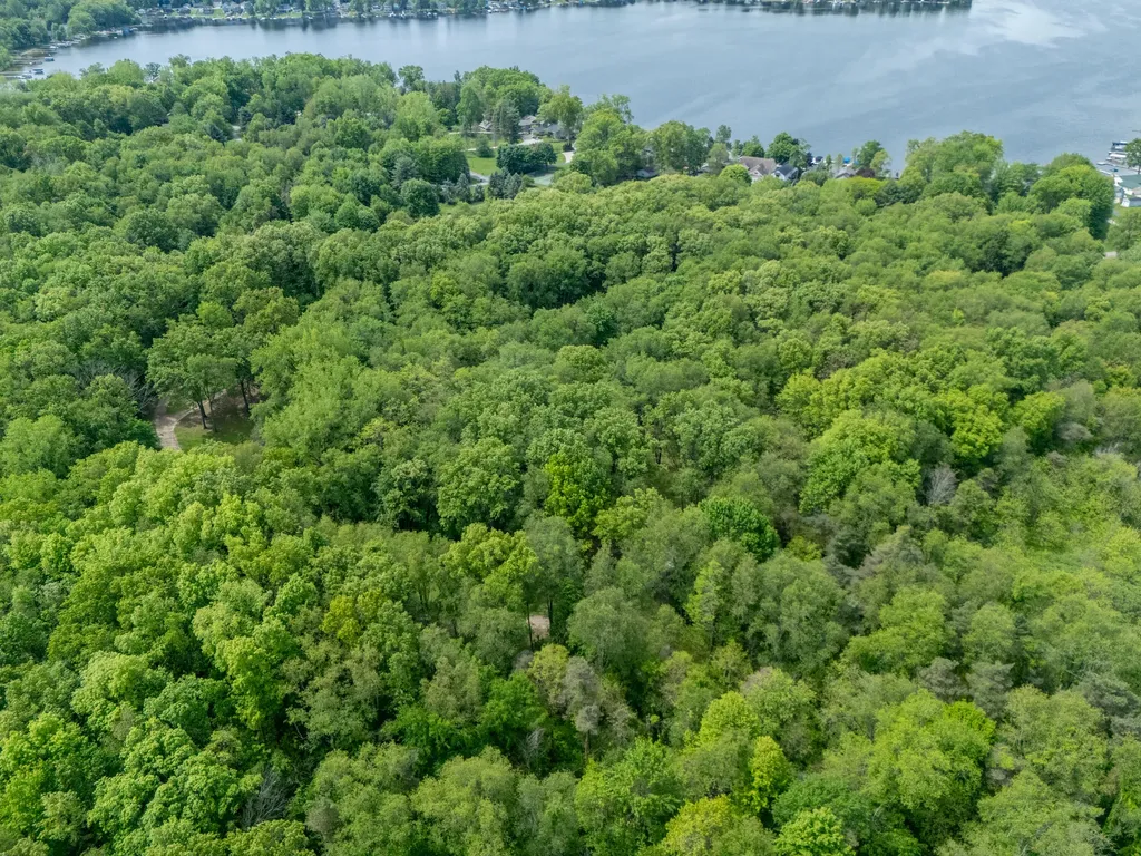 4511 Waldorf Road Hope Township MI 49046