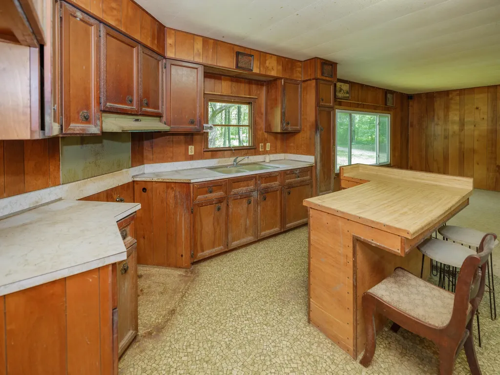 4511 Waldorf Road Hope Township MI 49046