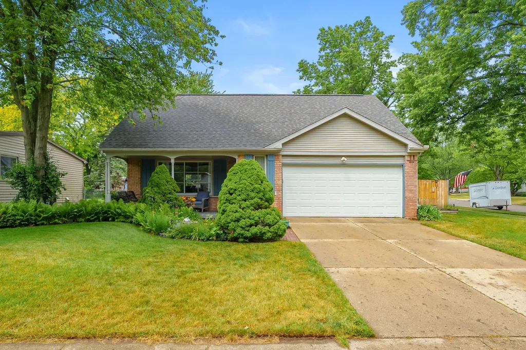 1520 Edington Street Portage City MI 49024