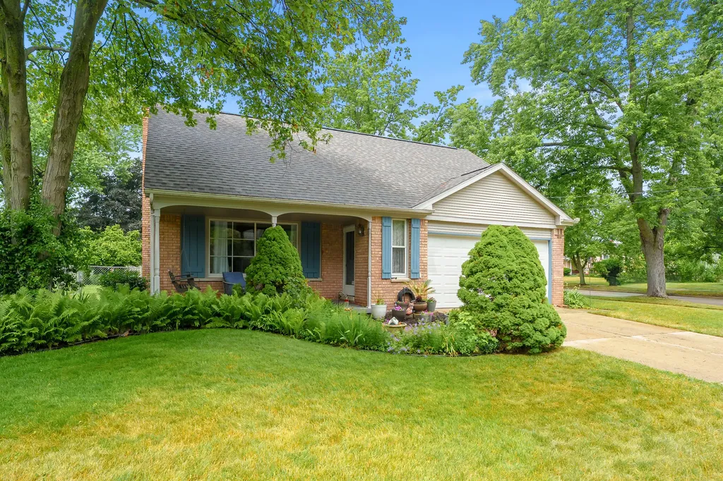 1520 Edington Street Portage City MI 49024