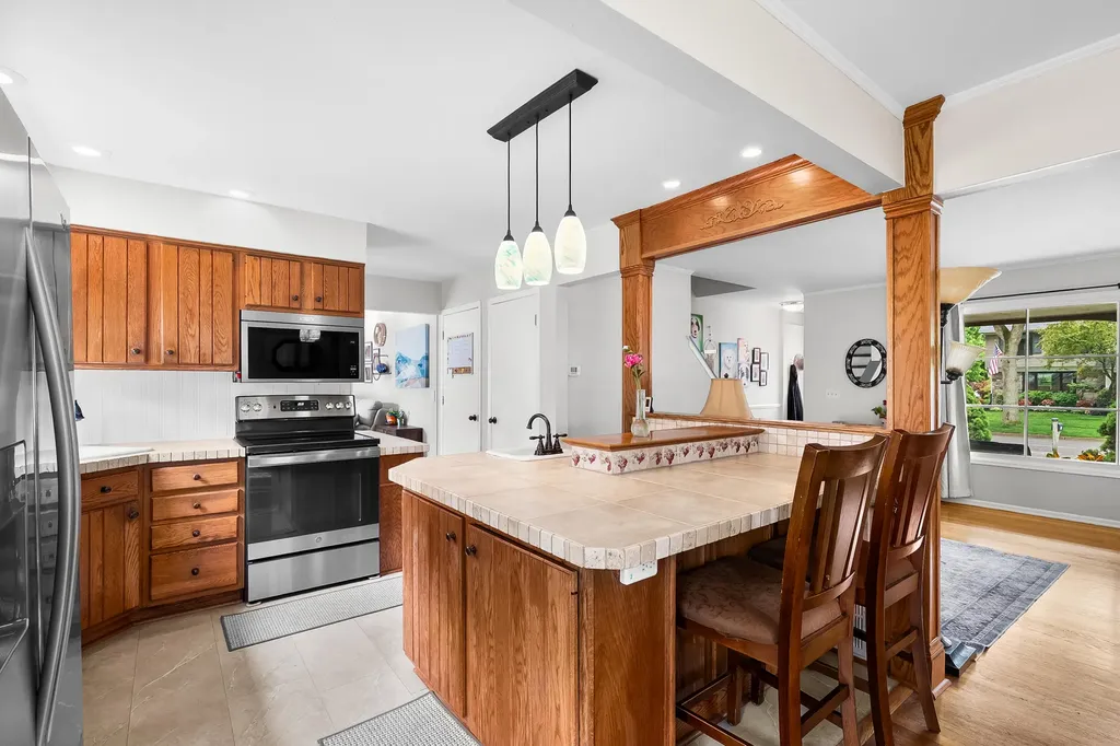 1520 Edington Street Portage City MI 49024