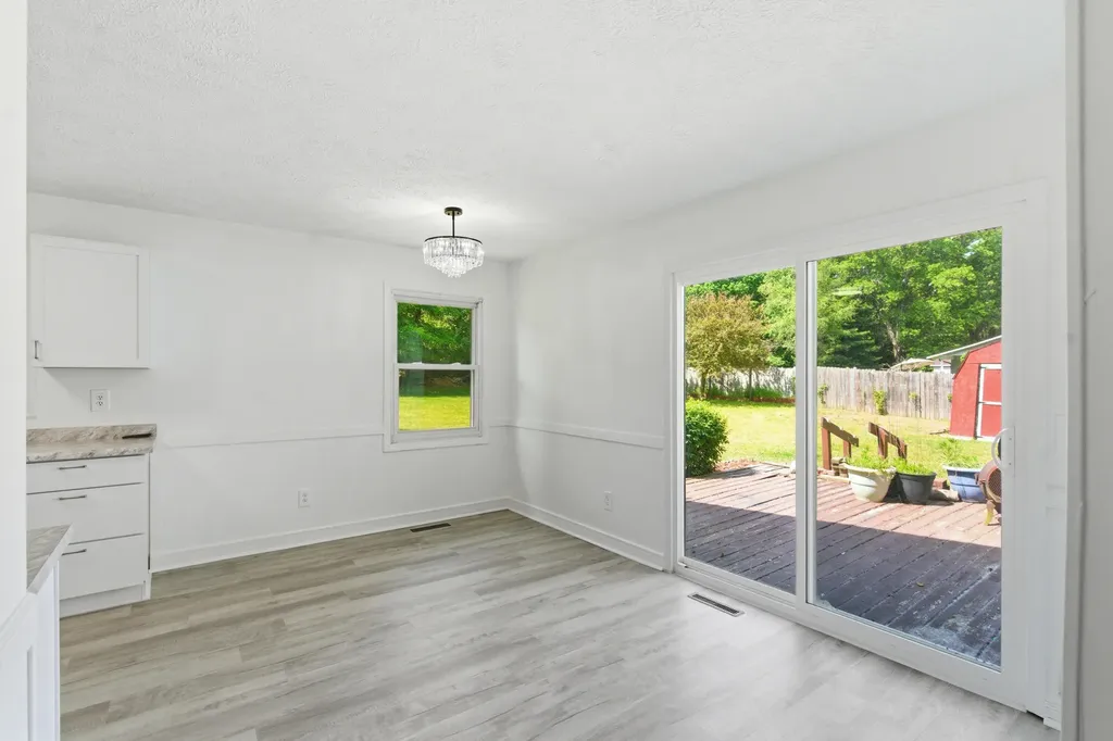24383 Thousand Oaks Drive Almena Township MI 49071