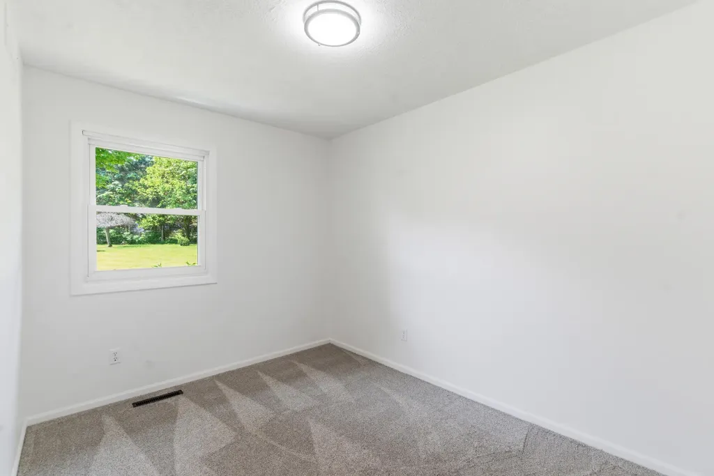 24383 Thousand Oaks Drive Almena Township MI 49071