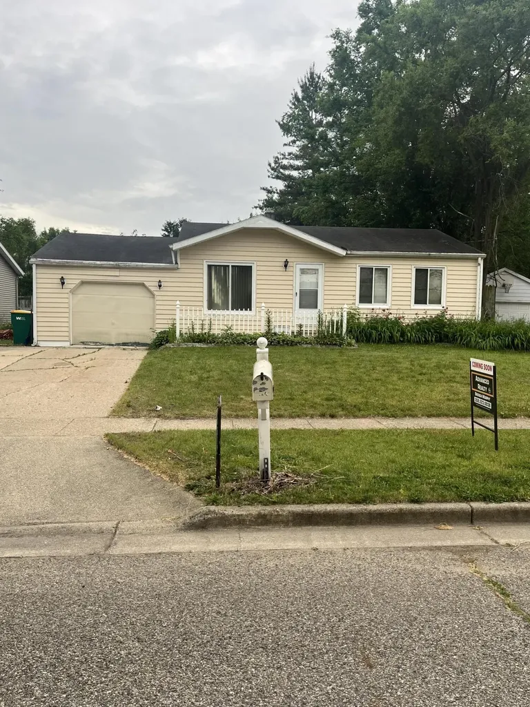 4612 Hanover Avenue Portage City MI 49002