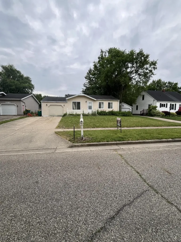4612 Hanover Avenue Portage City MI 49002