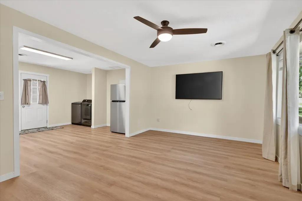 749 Denway Drive Kalamazoo City MI 49008
