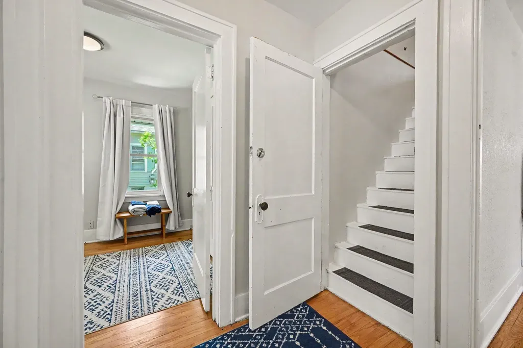 204 Nelson Avenue Kalamazoo Charter Township MI 49006