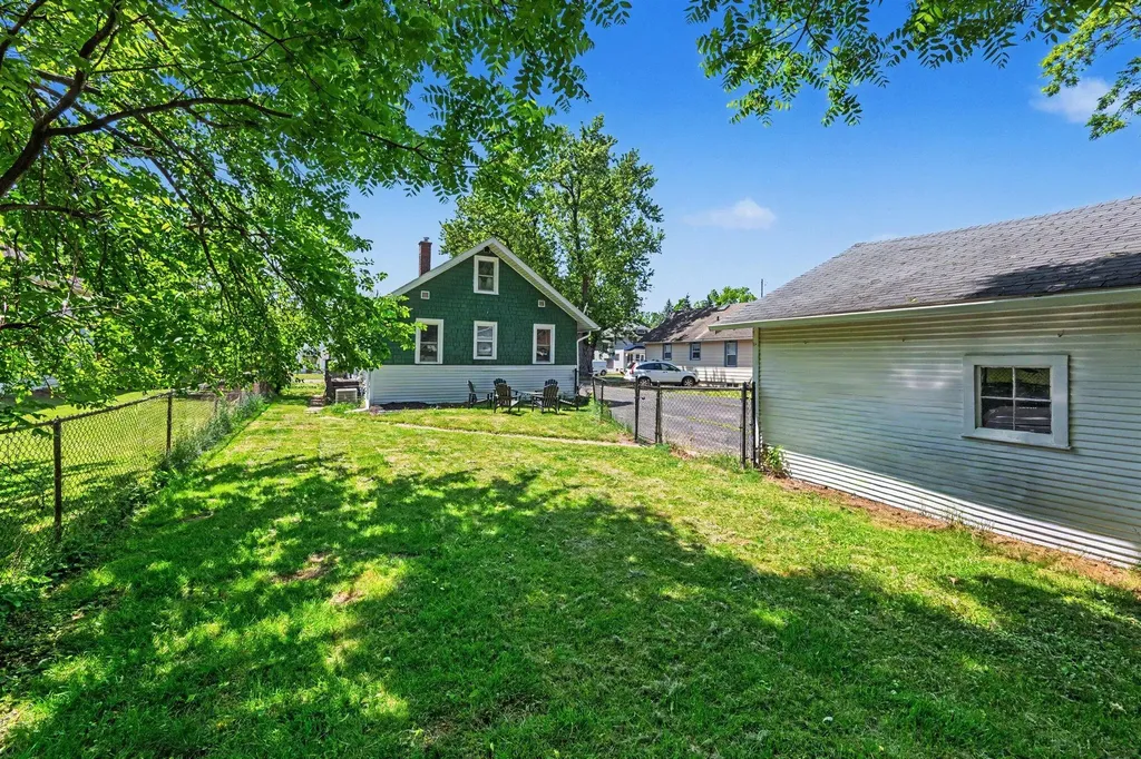 204 Nelson Avenue Kalamazoo Charter Township MI 49006