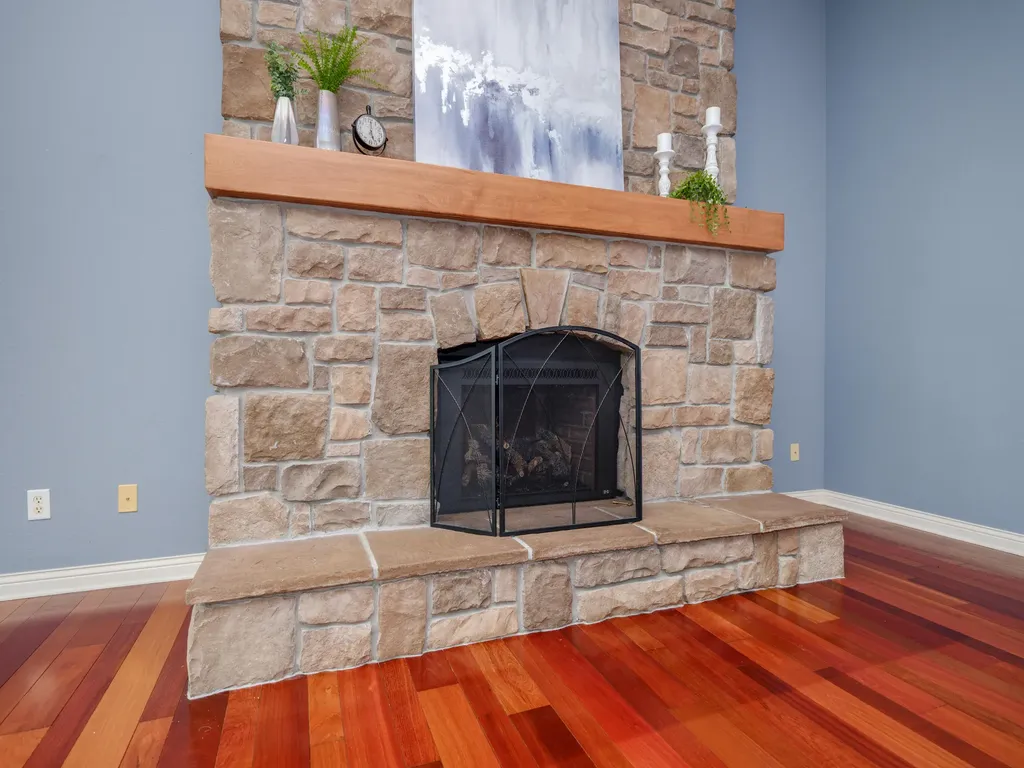 6311 E Bay Lane Richland Township MI 49083