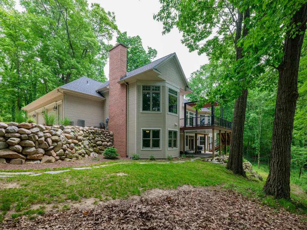 6311 E Bay Lane Richland Township MI 49083