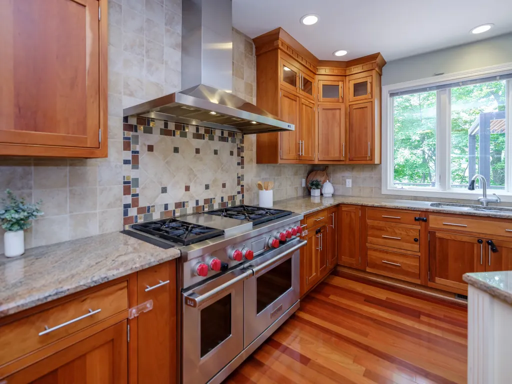 6311 E Bay Lane Richland Township MI 49083