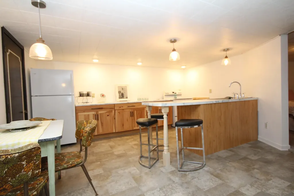 1550 E Y Avenue Schoolcraft Township MI 49097
