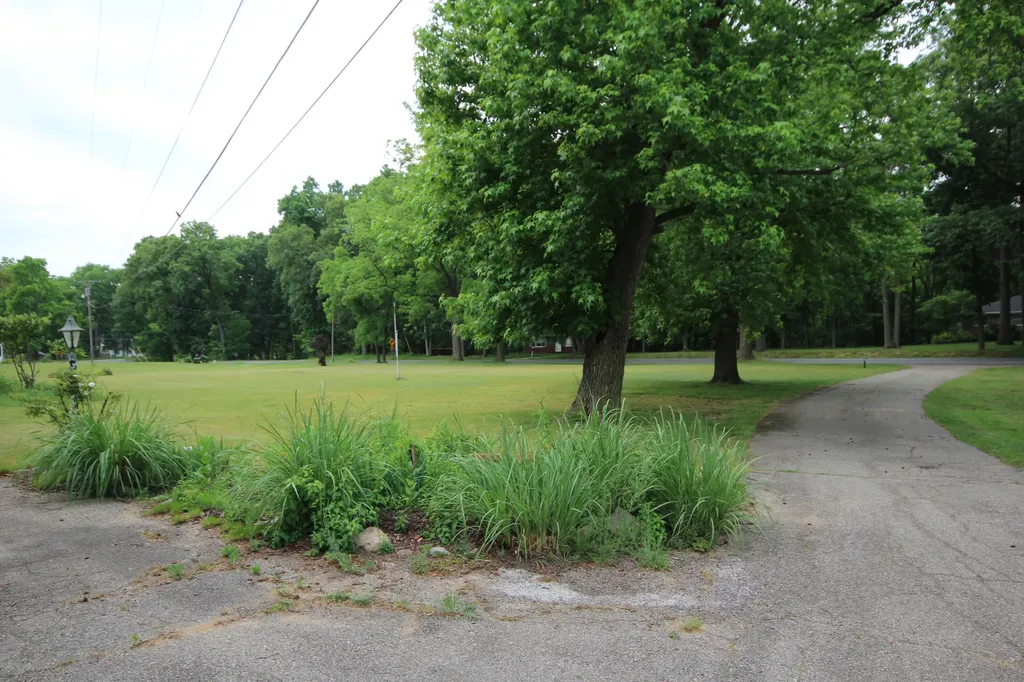 1550 E Y Avenue Schoolcraft Township MI 49097