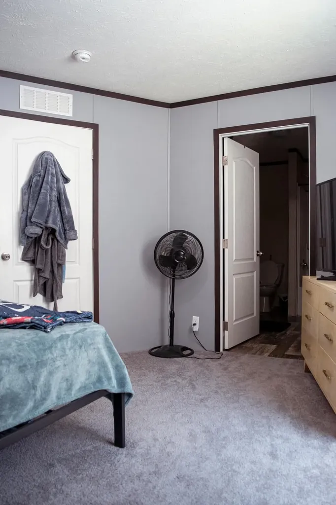 246 Center Green Meadow Street SE Grand Rapids Charter Township MI 49548