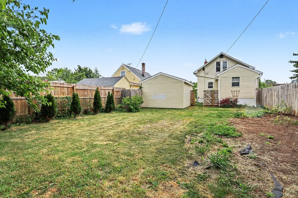 510 Lakeview Avenue Battle Creek City MI 49015