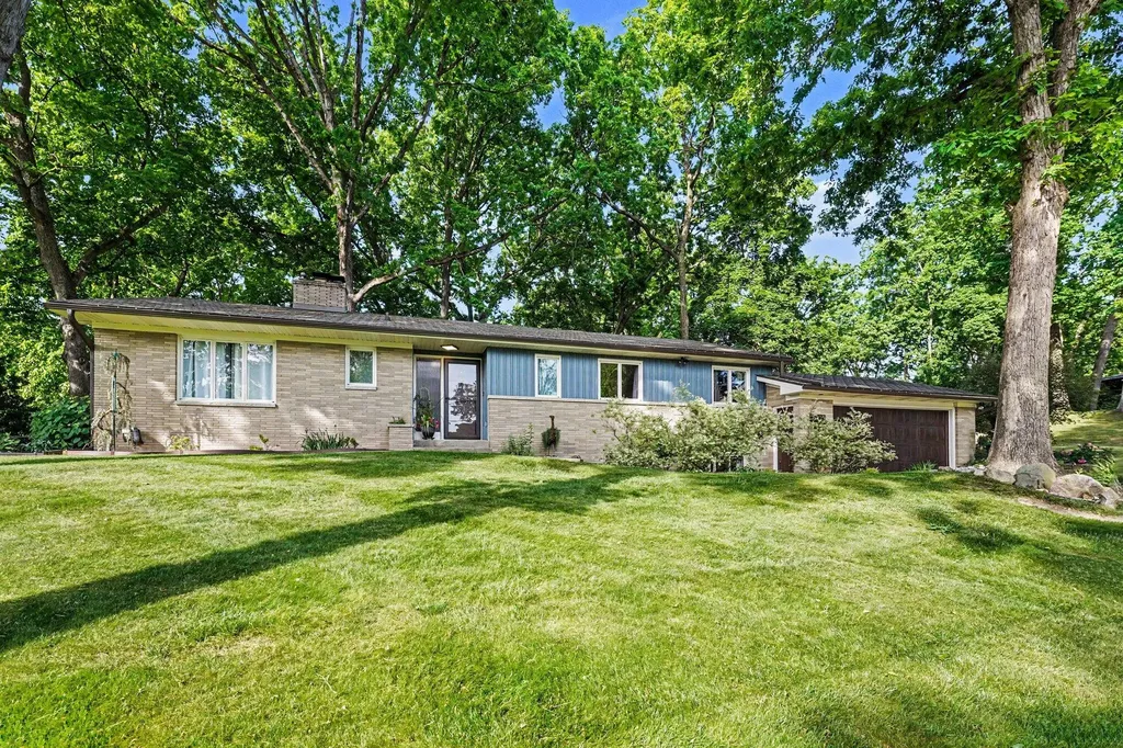 5236 Ridgebrook Drive Portage City MI 49002
